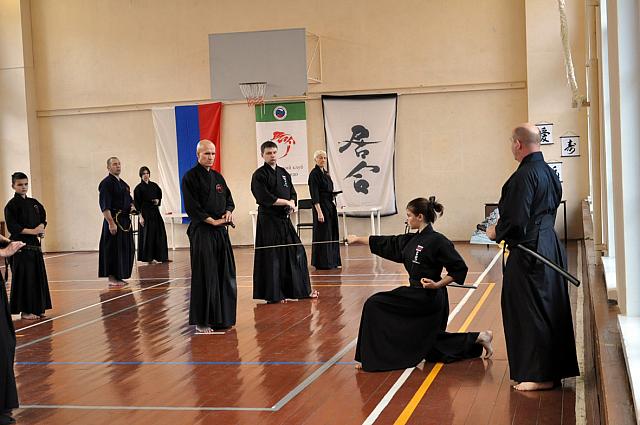 2011 (14)